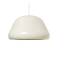 **Titre technique : Suspension lumineuse en céramique blanche, design élégant et contemporain**